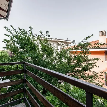 Villino Gimarra With Parking *