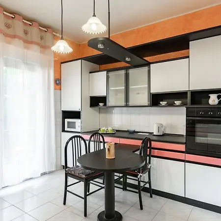 Apartament Villino Gimarra With Parking