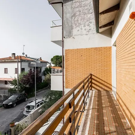 Villino Gimarra With Parking *