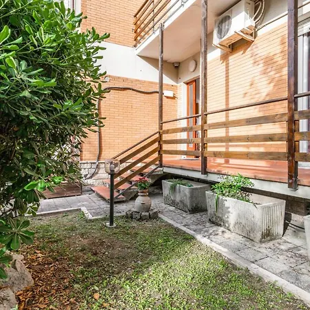 Villino Gimarra With Parking Apartment Fano